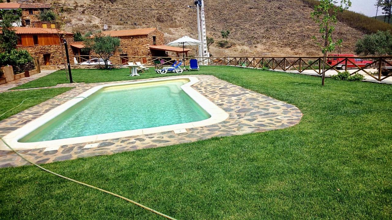 Montes da Senhora Refugio Do Raposo/Casa Denebヴィラ エクステリア 写真