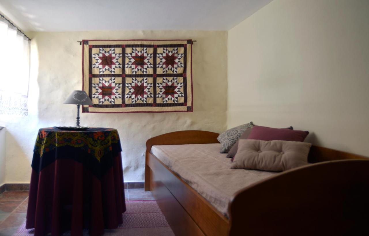 Montes da Senhora Refugio Do Raposo/Casa Denebヴィラ エクステリア 写真